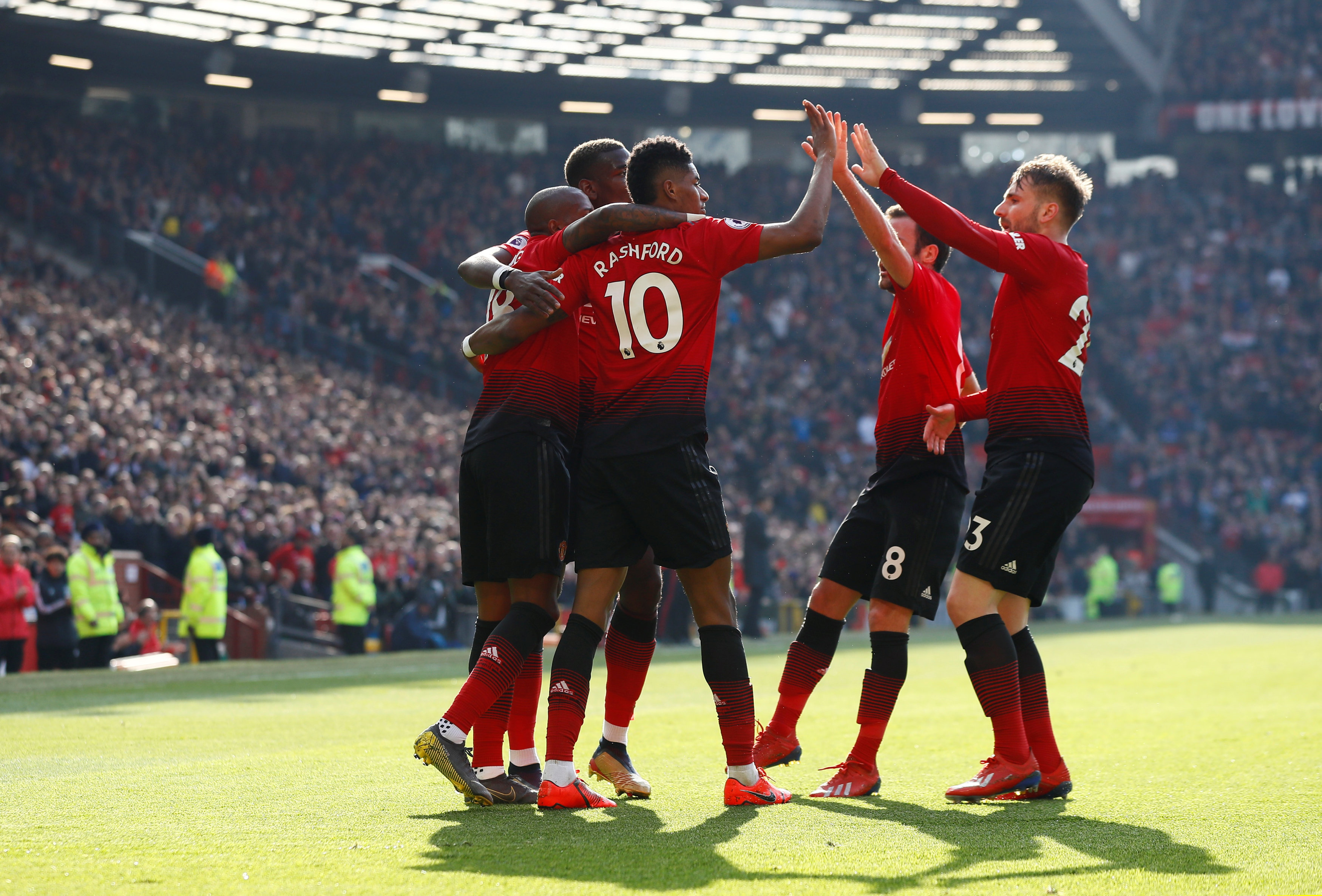 团队成员凭 团队成员凭